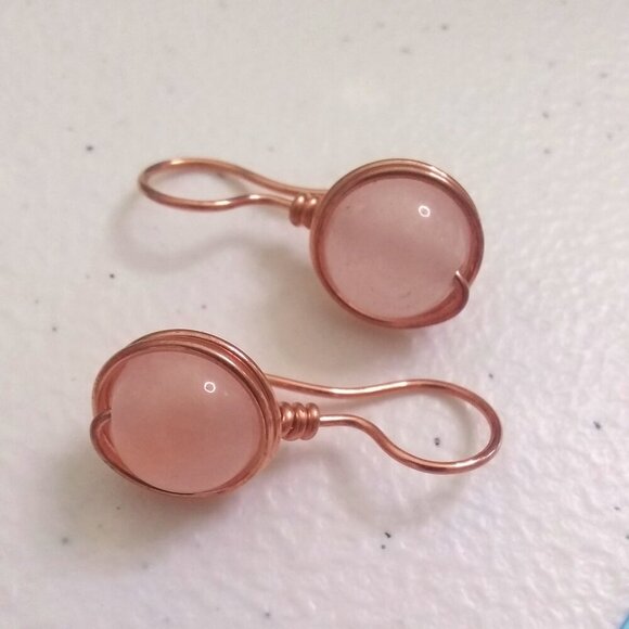 Handmade! Rose Quartz & Copper Dangle Earrings! Classy, Elegant, Trendy & Chic - Picture 5 of 8